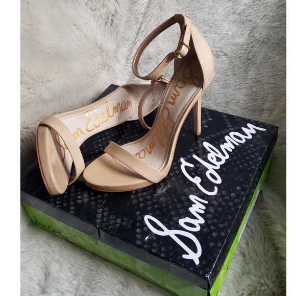 Sam Edelman Eleanor Patent Sandal in Almond - Picture 2 of 4